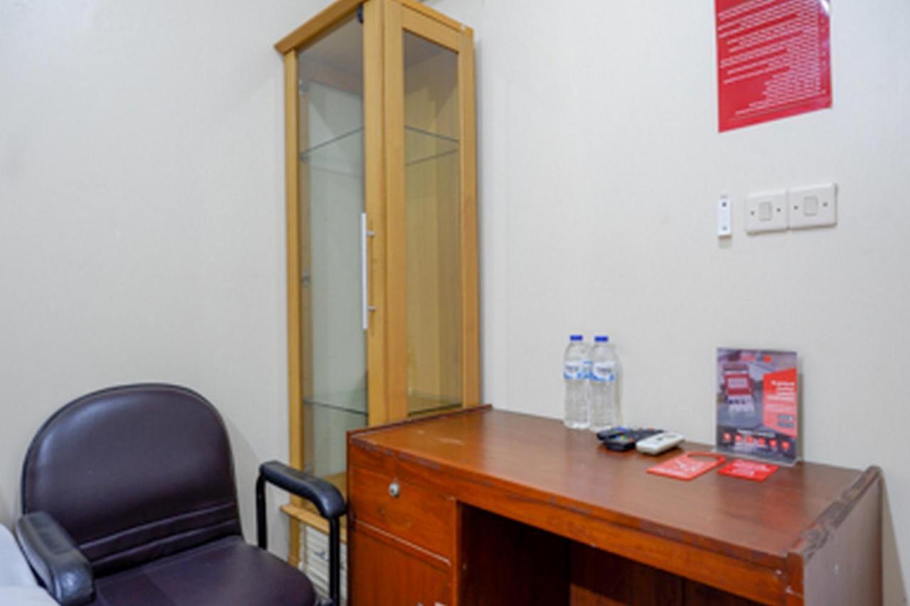 Готель Reddoorz Near Rsud Kudus Екстер'єр фото