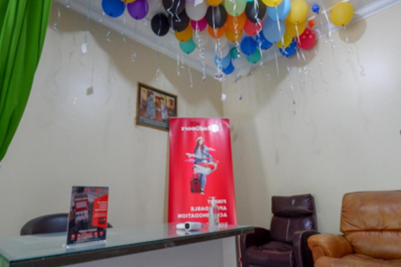 Готель Reddoorz Near Rsud Kudus Екстер'єр фото